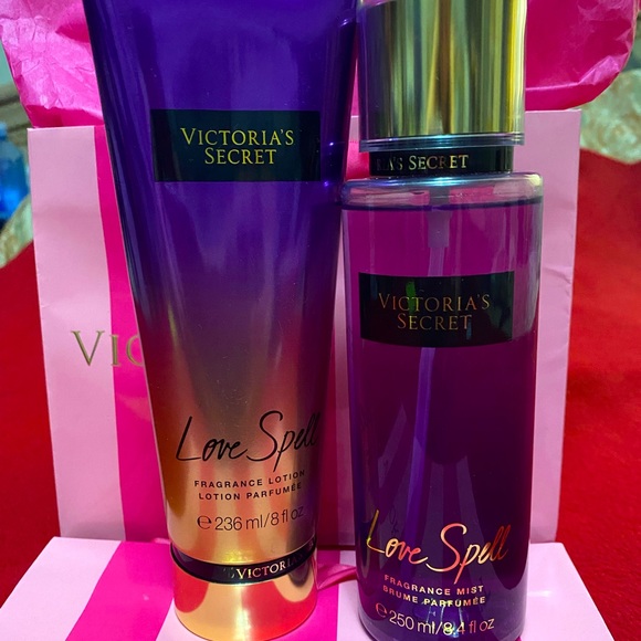 Victoria Secret bundle - Picture 2 of 3